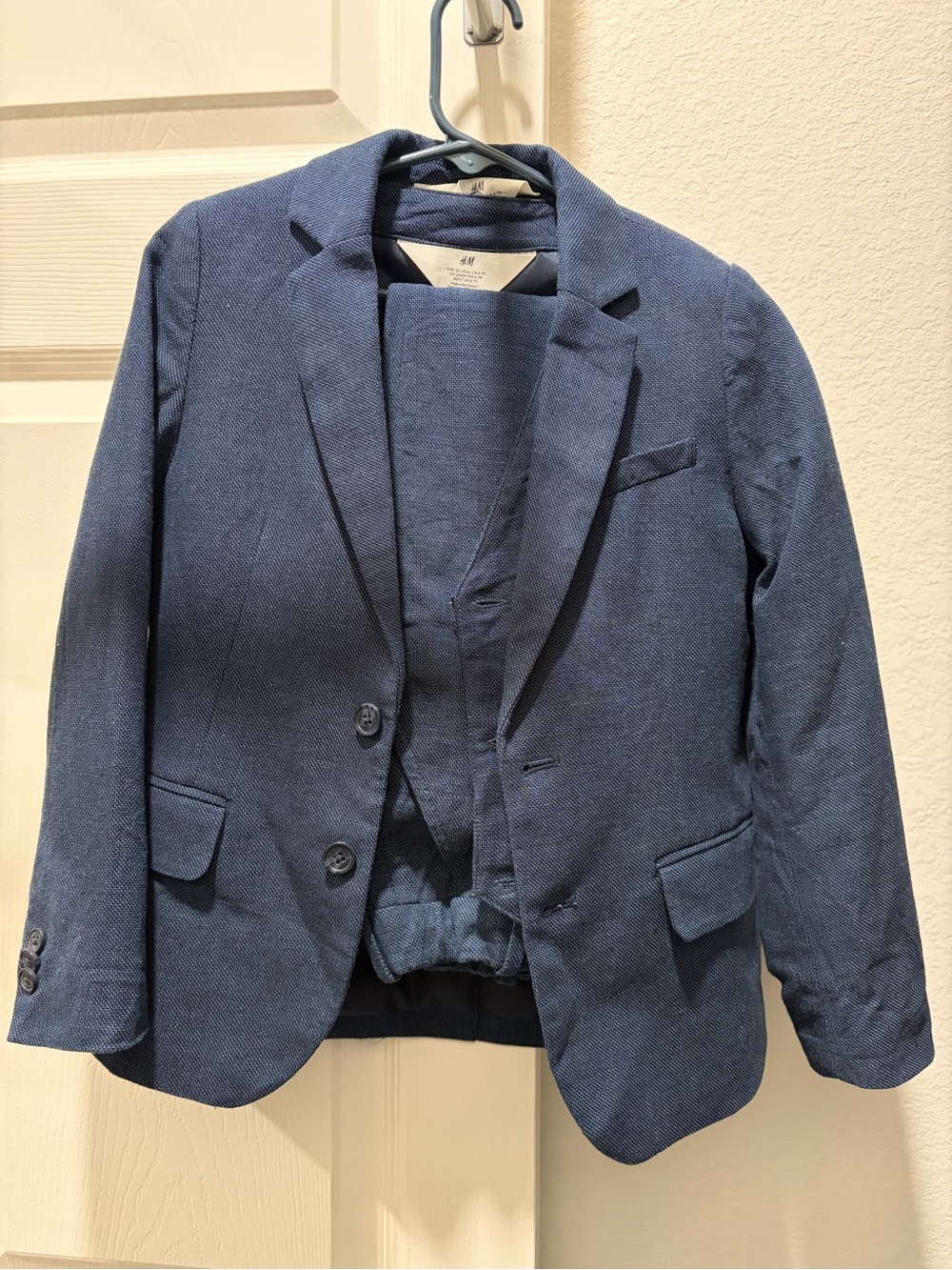 H&M Boy’s Navy Blue Linen Suit Set